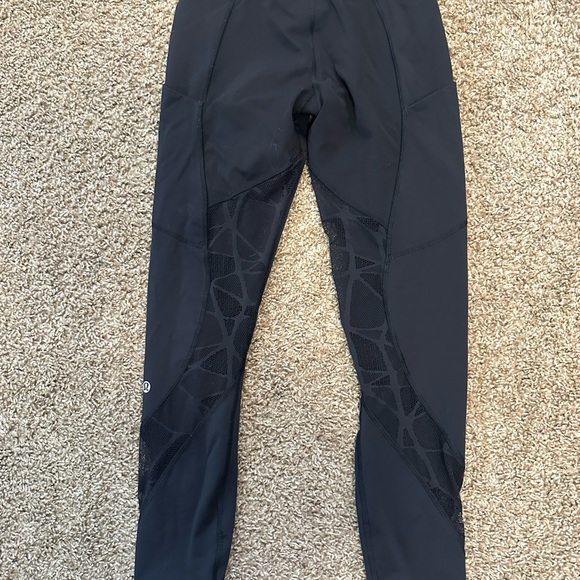Lululemon leggings - Picture 1 of 3